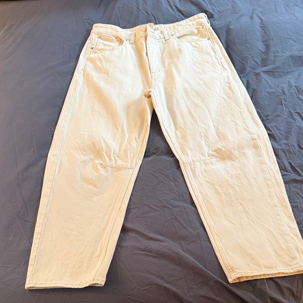 Madewell darted barrel leg Jean in vintage canvas